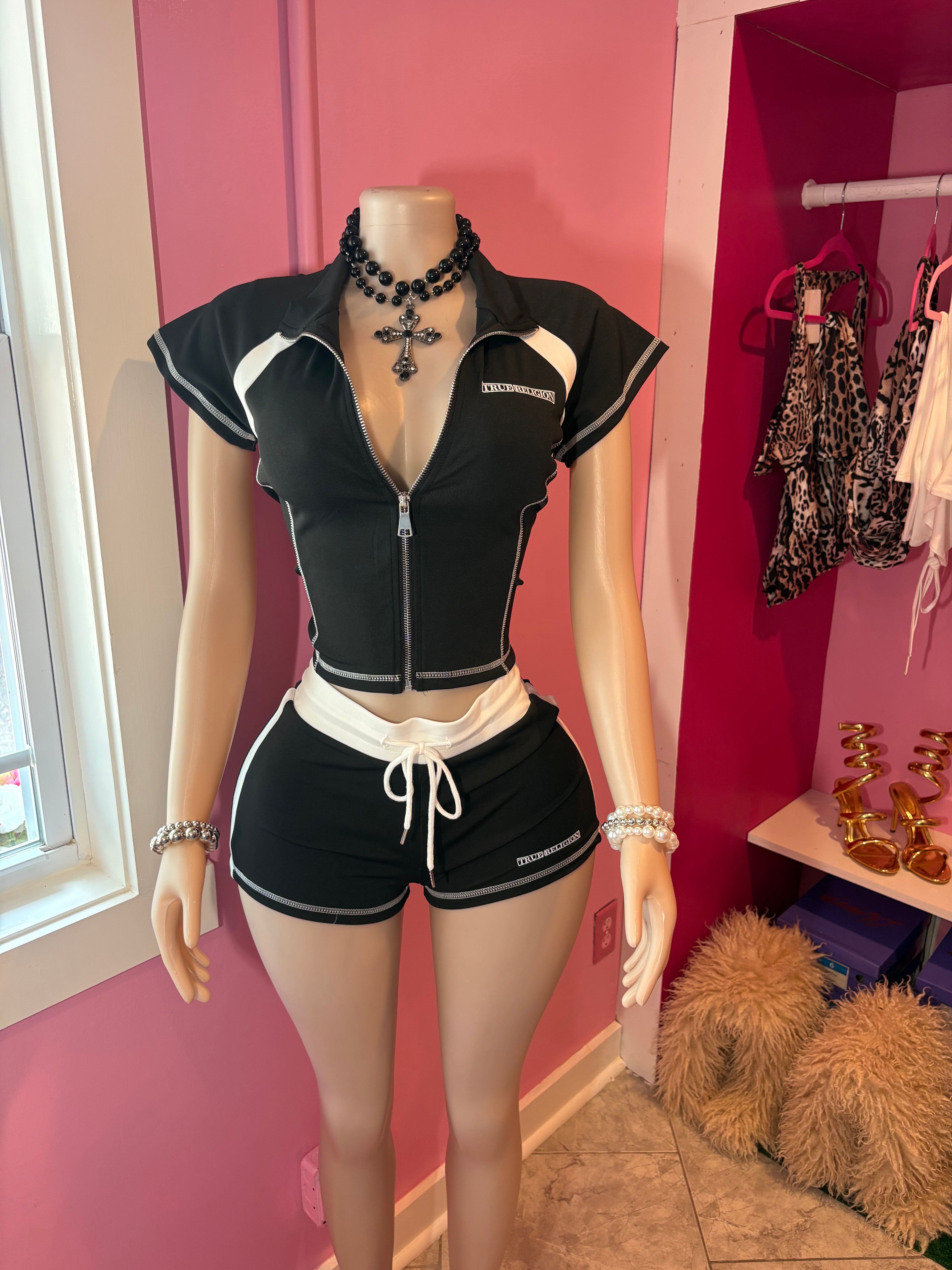 True Religion Shorts Set ❤️🖤