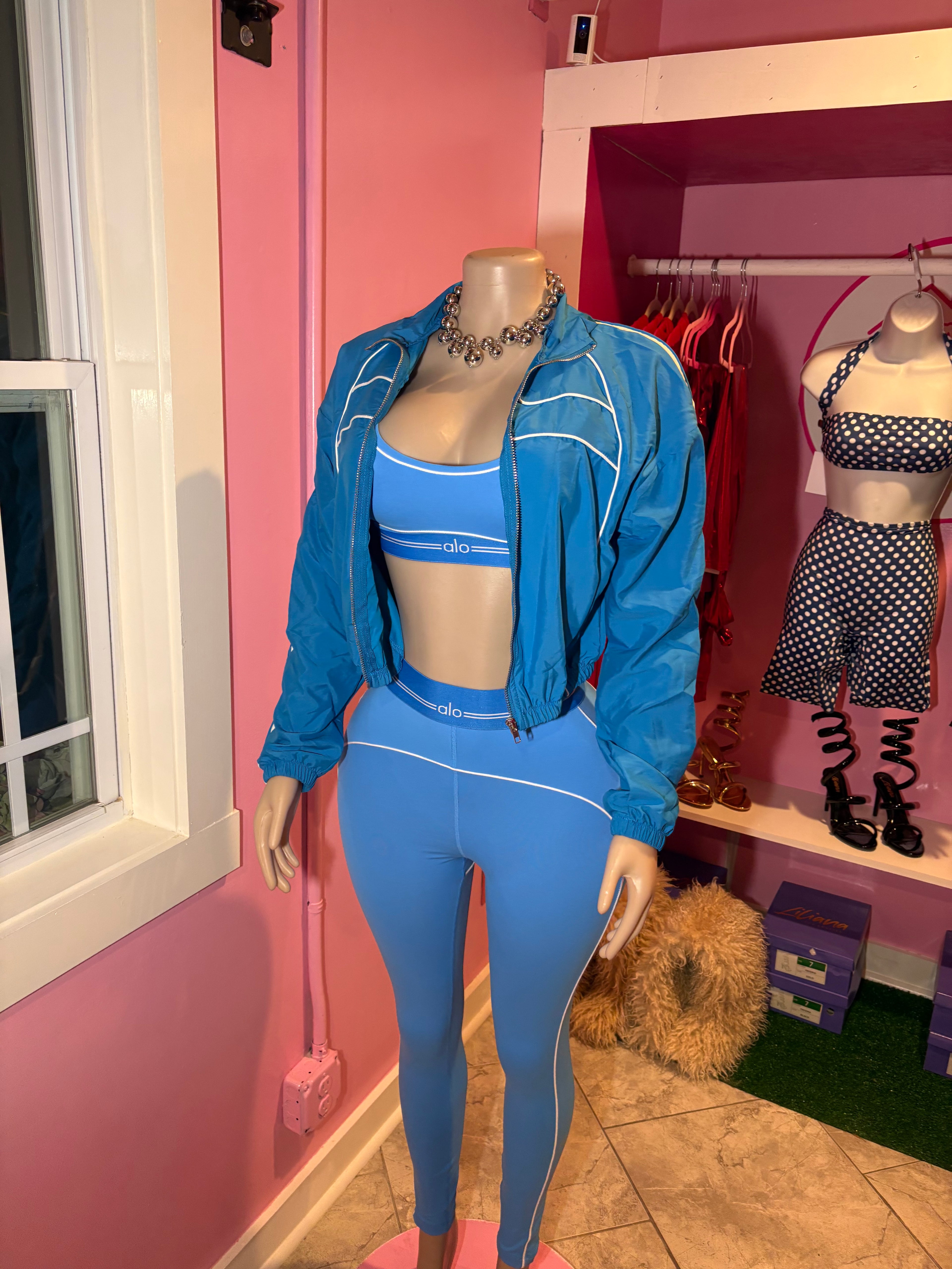 Alo Sets 💙