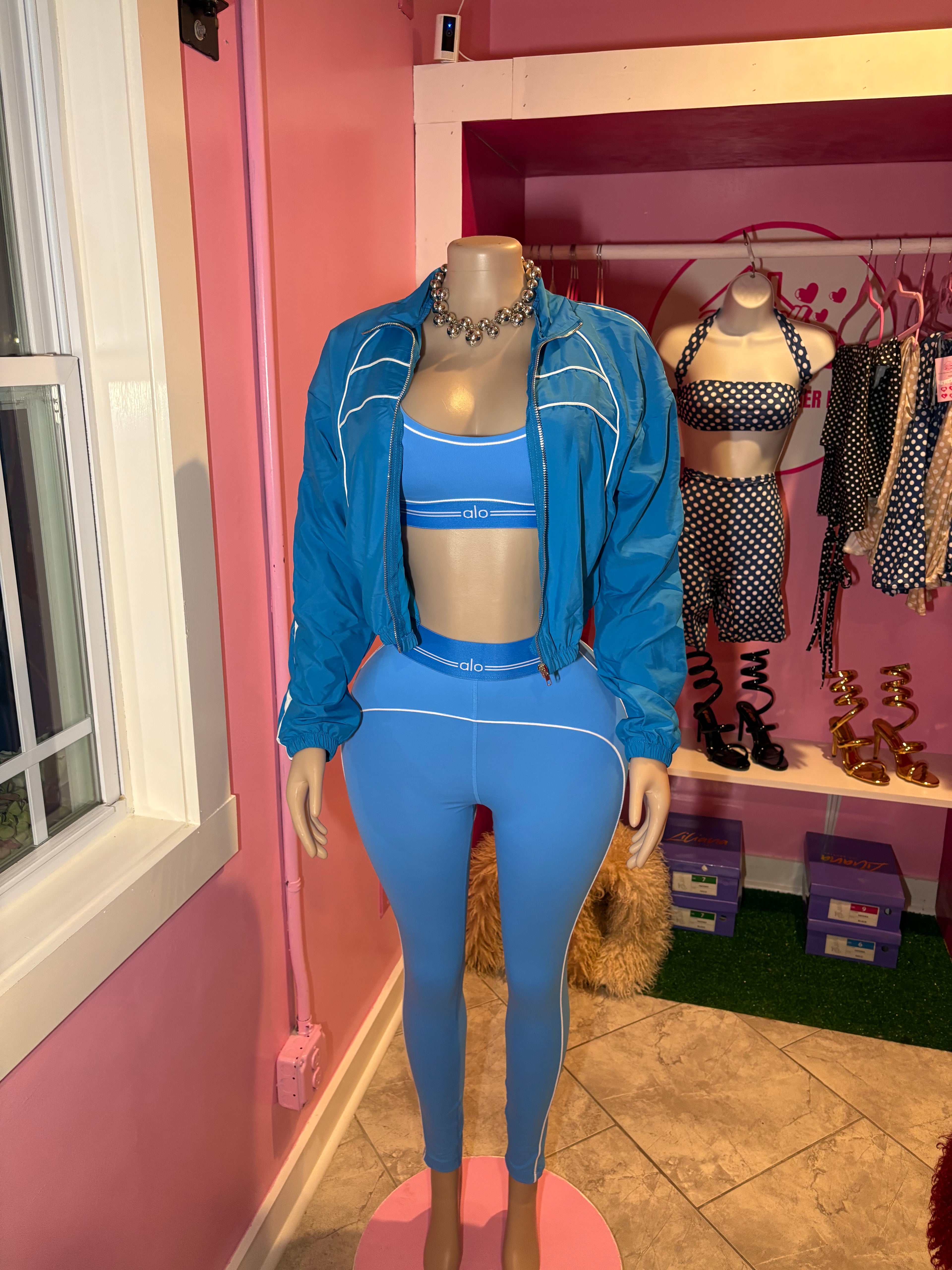 Alo Sets 💙